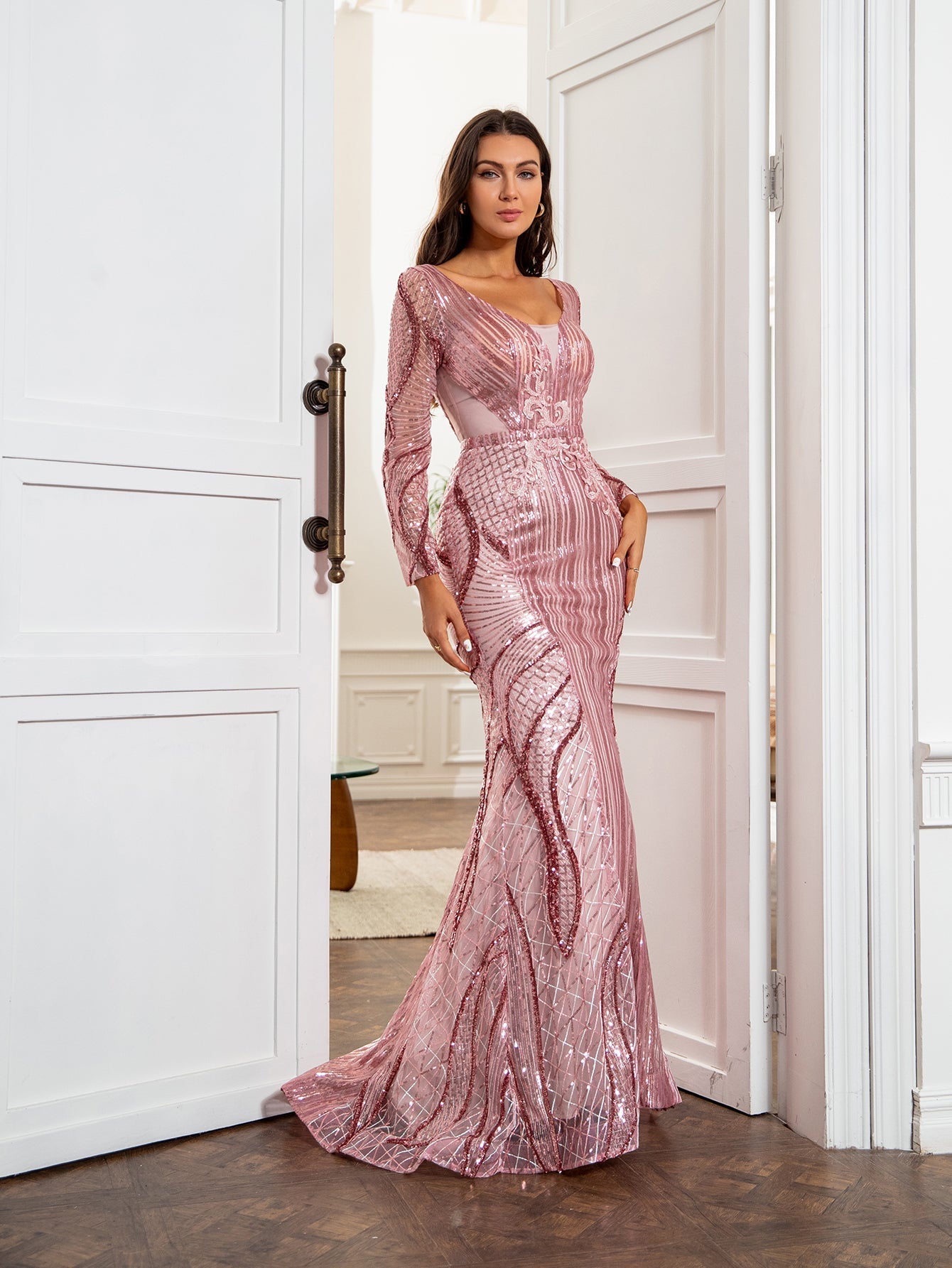 Pink Luxury Evening Dress With Sequins - Fashionpara