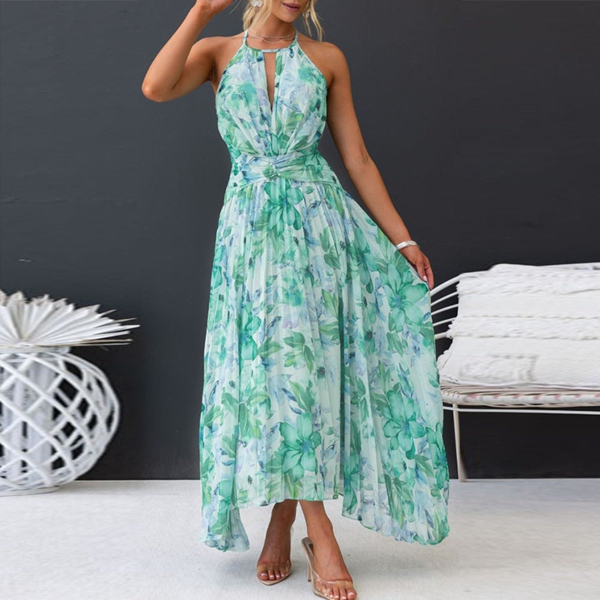 Floral Halter Neck Sleeveless Pleated Maxi Dress