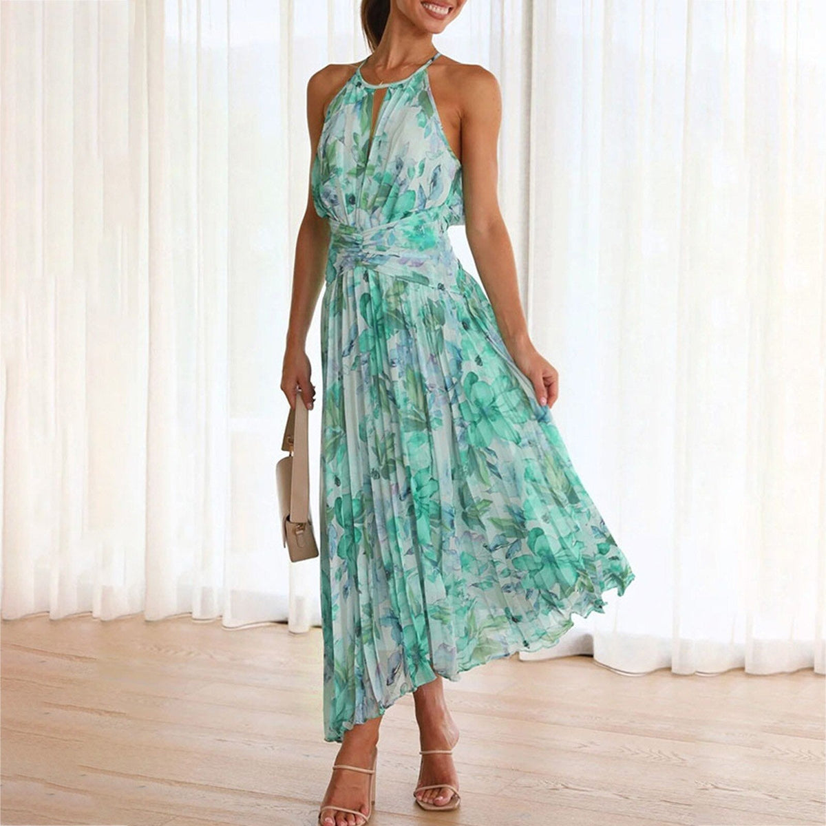 Floral Halter Neck Sleeveless Pleated Maxi Dress 3