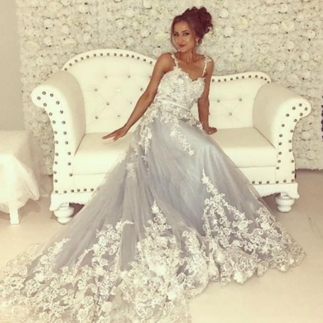 Beautiful A-line Long Sleeveless Sweetheart Prom Evening Dresses With Lace