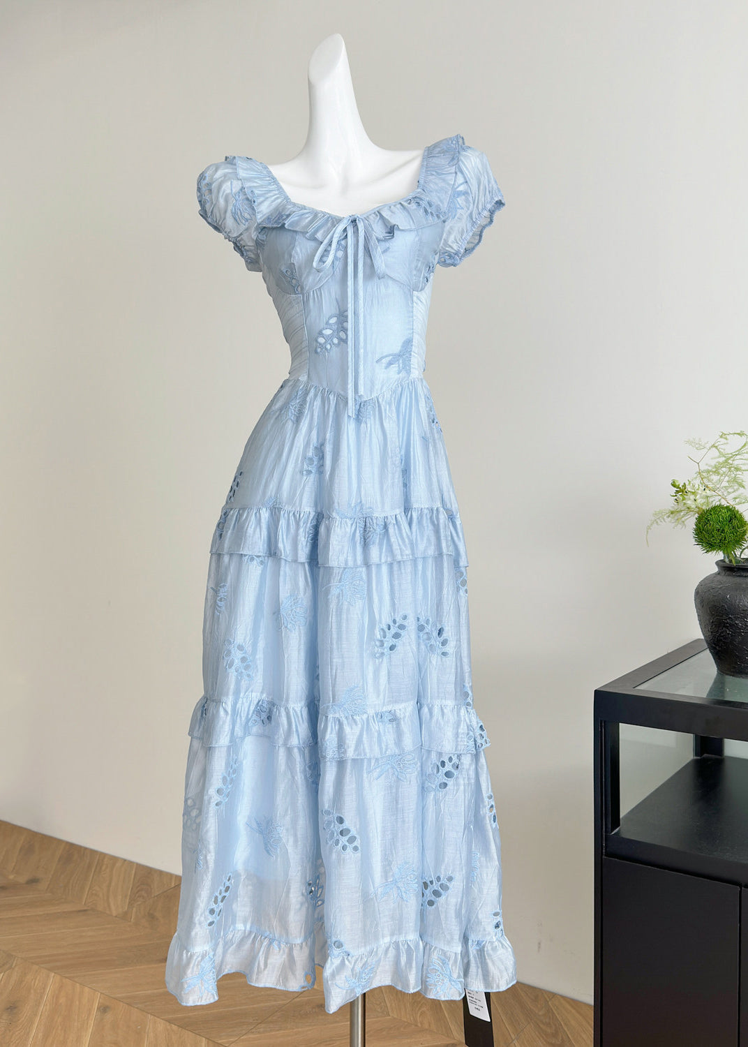 Eyelet Embroidery Square Neck Tie Ruffle Puff Sleeve Tiered Maxi Dress - View 2