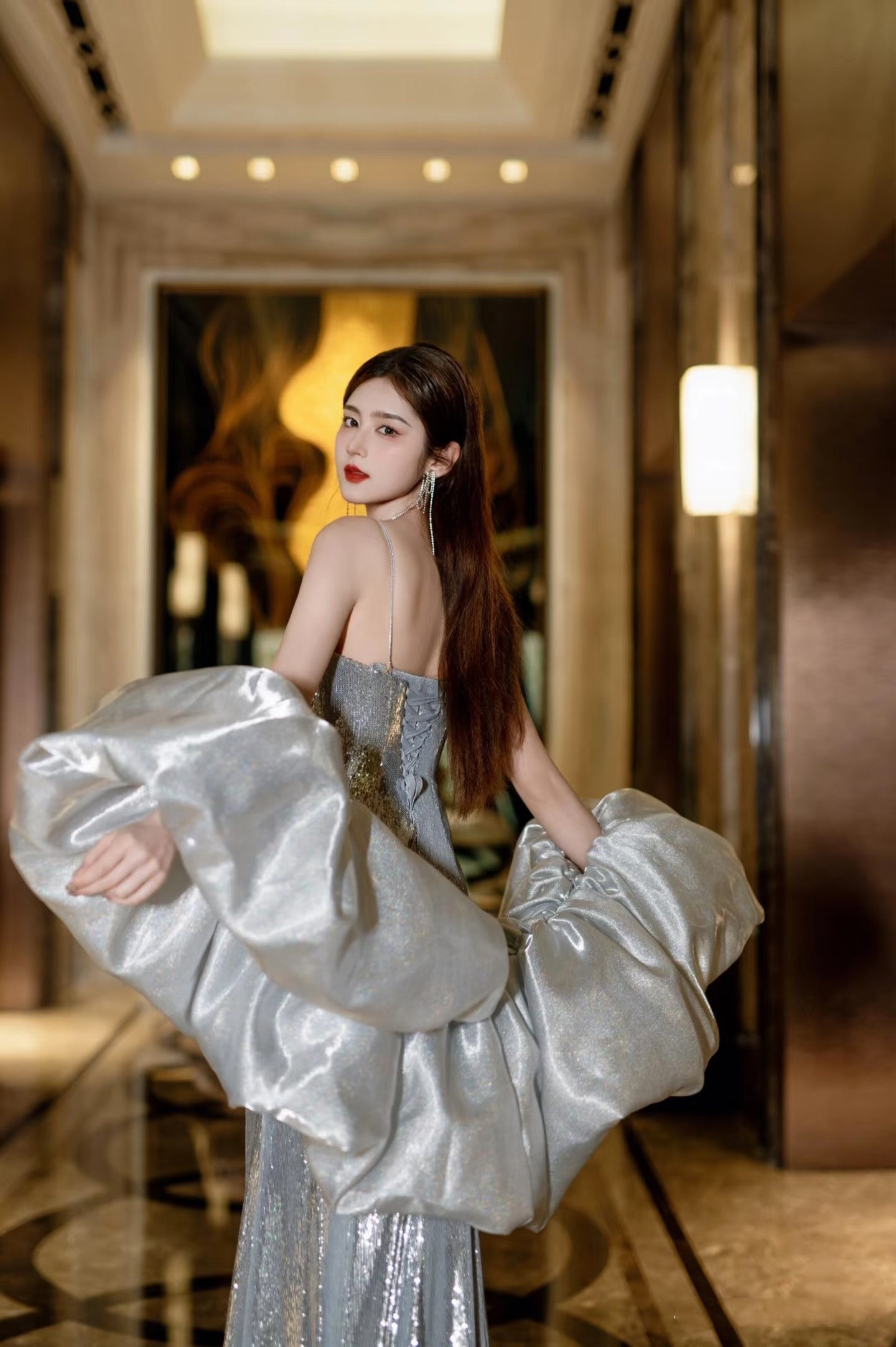 Sexy Mermaid Spaghetti Straps Silver Sequin Long Prom Dresses Evening Gowns S3825