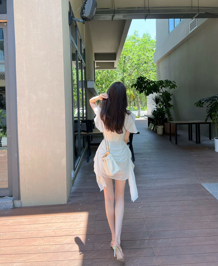 Charming White Satin Chiffon Sheath Cocktail Dress Short Homecoming Dress D718