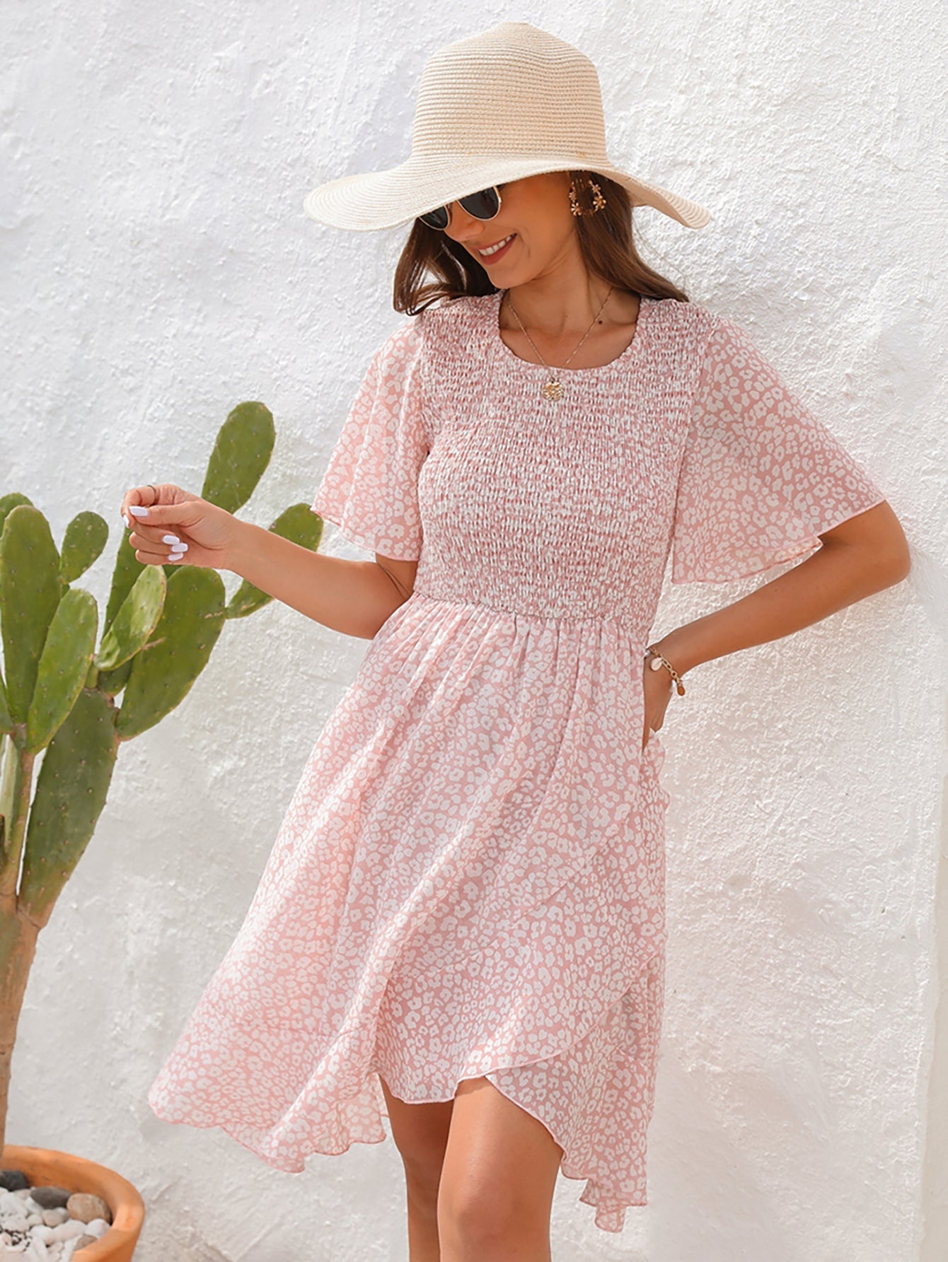 Pink Short Sleeves Chiffon Short Summer Vacation Dress - Fashionpara