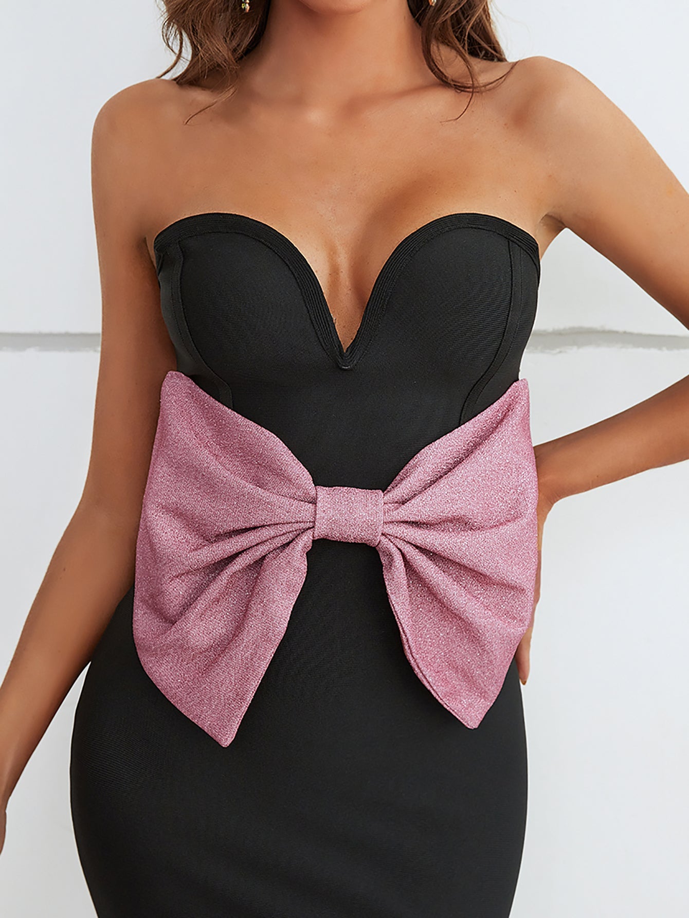 Black Sweetheart Neckline Bodycon Short Party Dress - Fashionpara