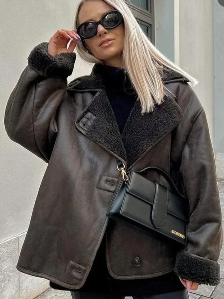 Warm Thick Long Sleeved Fleece Leather Jacket