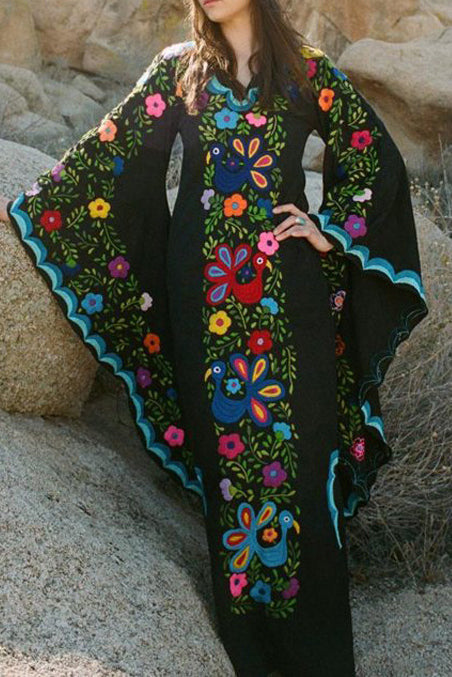 Chic Black Long Sleeve Print Gown - Fashionpara