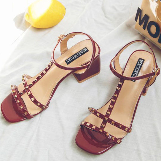 Open-toe Chunky Heel Sandals Decor With Rivet - Mislish