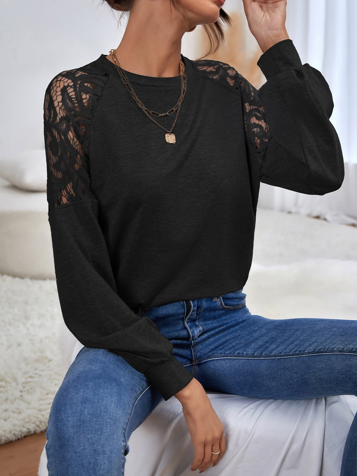 KittenAlarm - Contrast Lace Leg-of-mutton Sleeve Top