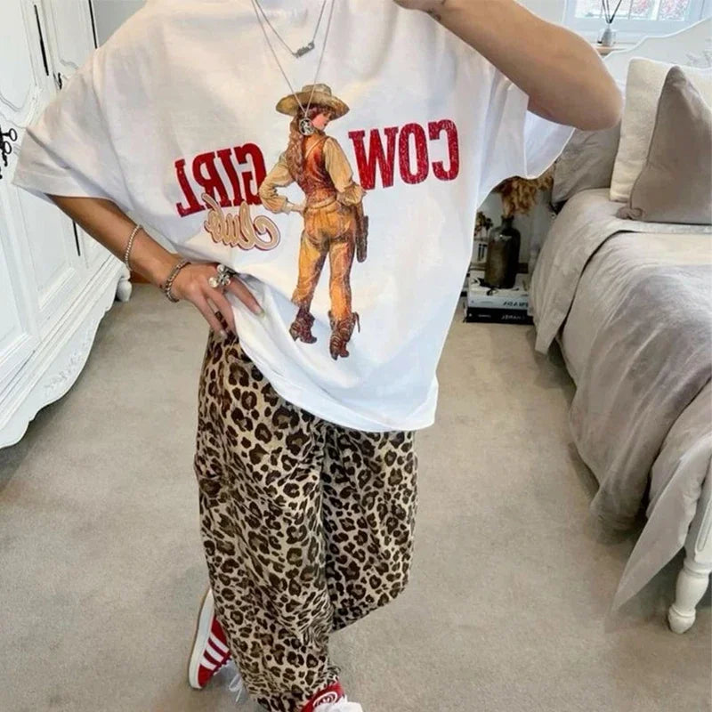 Cute Cowgirl Western Vintage T-shirt