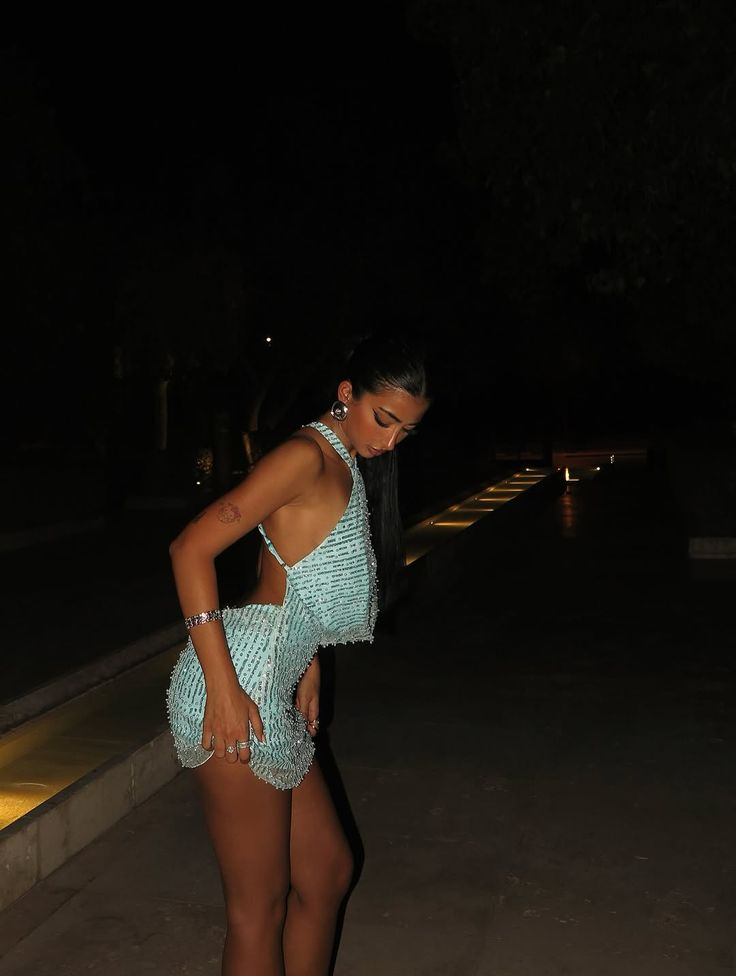 Sexy Halter Green Chiffon Sequin Beaded Backless Cocktail Dress Short Homecoming Dress 20th Birthday Dress D694