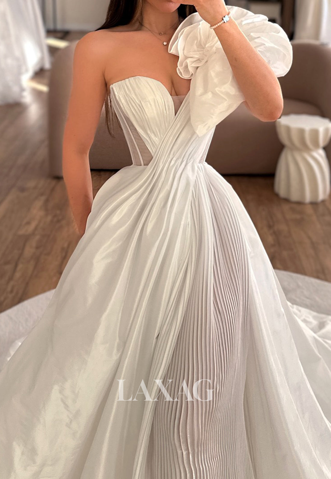 Sweetheart Sleeveless Mermaid Wedding Dress Floral Embellished Pleated Chiffon Bride Gowns