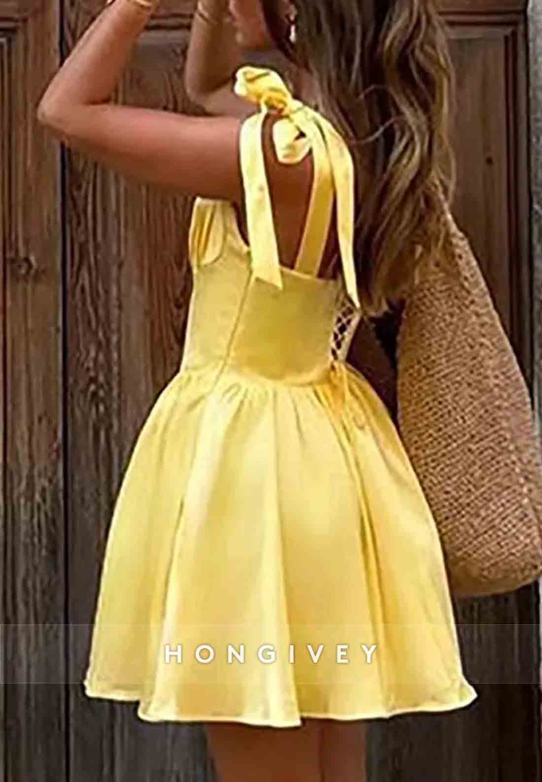 Bowknot A-Line Sleeveless Square Neck Pleated Short Homecoming Dresses