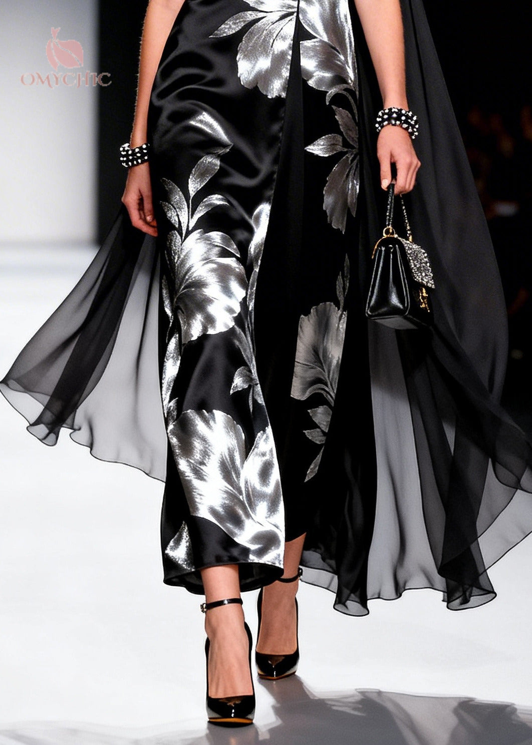 Metallic Floral Print Deep V-Neck Sleeveless Cape Maxi Gown - View 4
