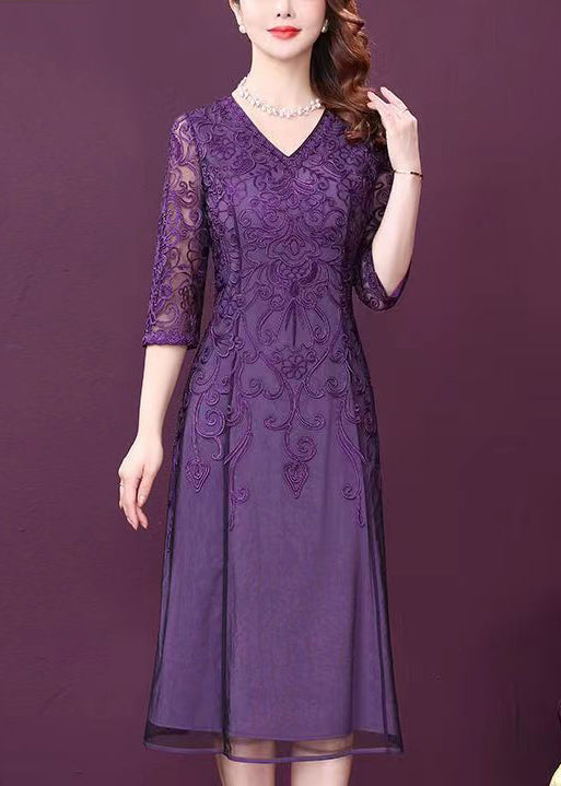 Lace Floral Embroidery V-Neck Three Quarter A-Line Midi Dress - View 2