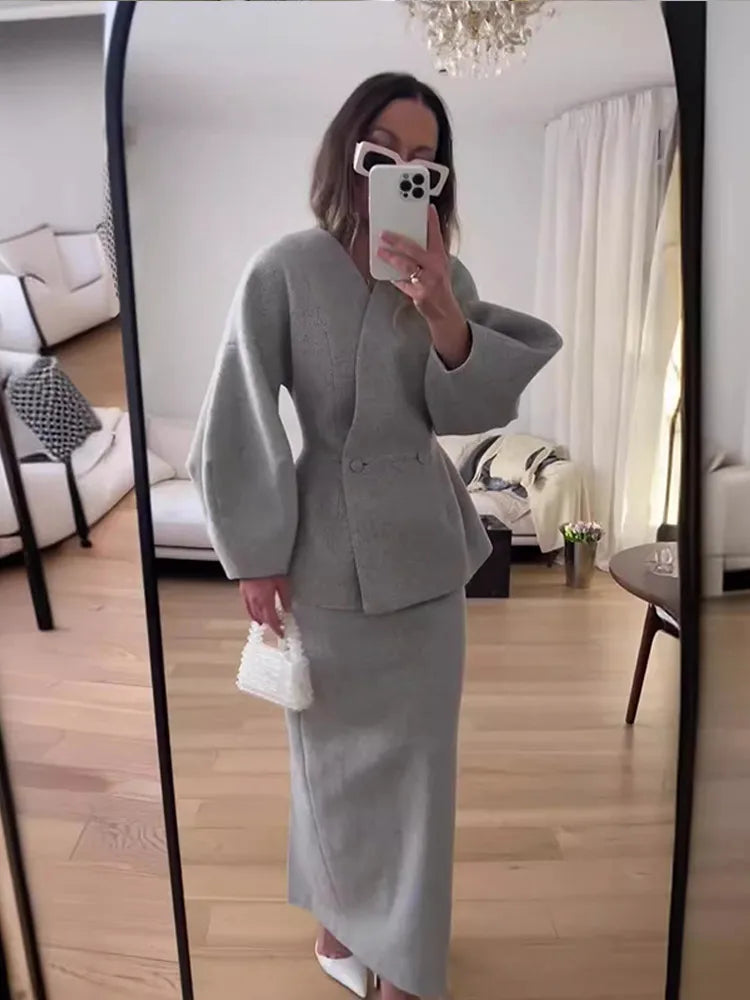 Solid V-neck Wool Blends Coat