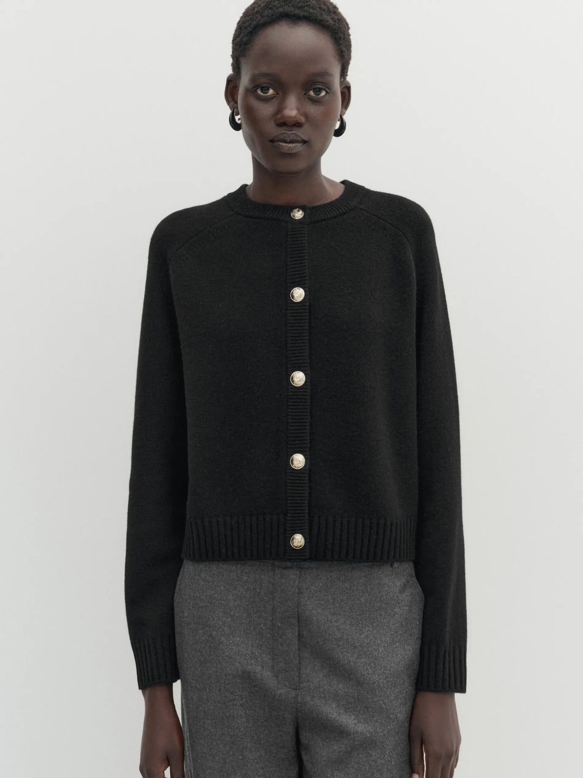 Soft Waxy Wool Texture Button Knit Short Cardigan 2