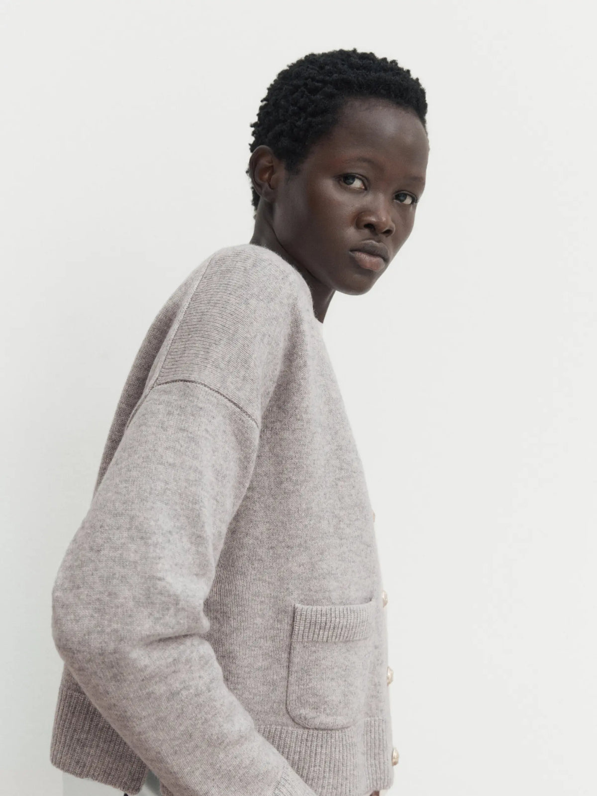 Minimalist Casual Blend V-neck Short Cardigan 5