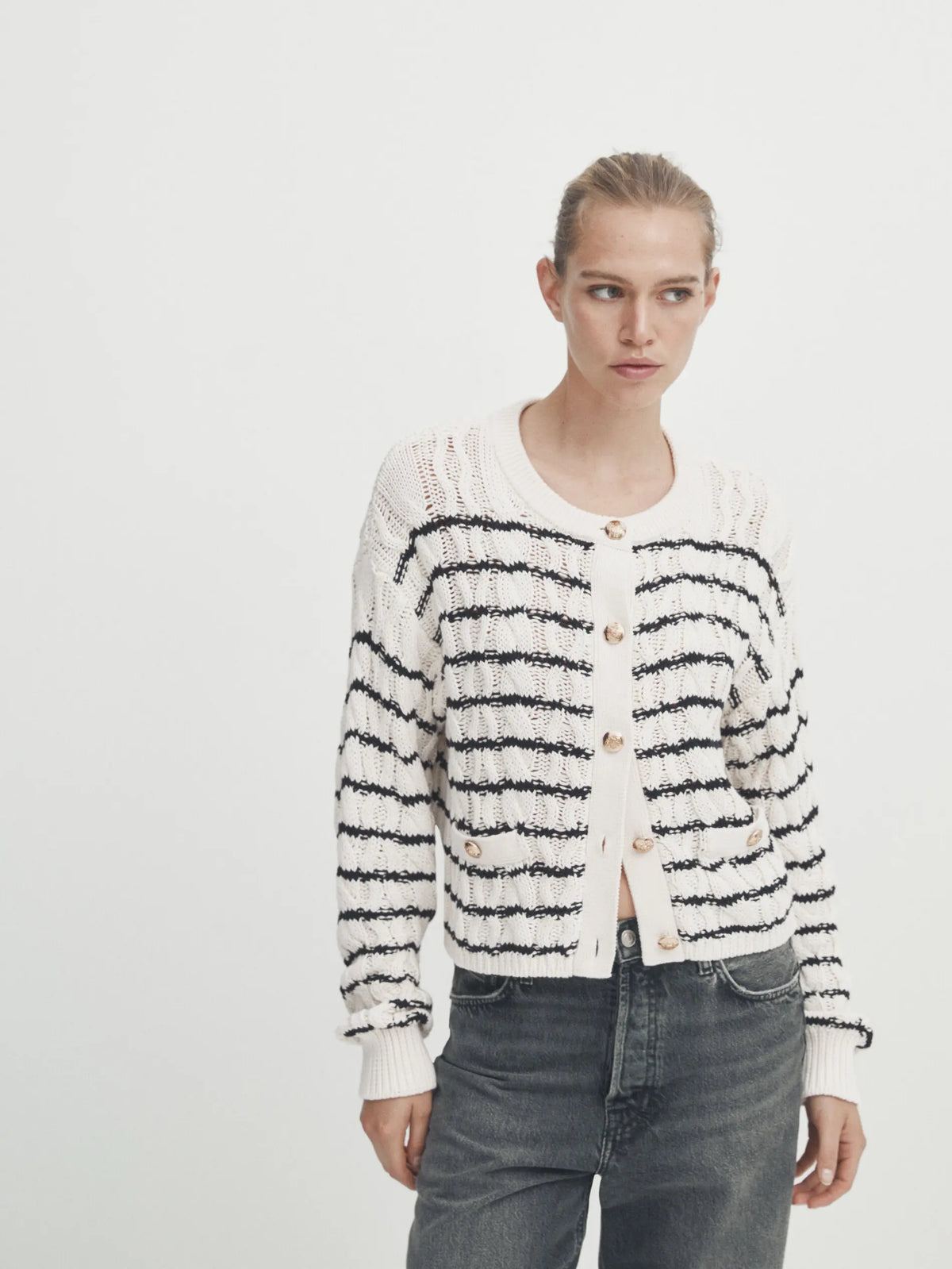 Style Small Fragrance Button Design Texture Cardigan 3