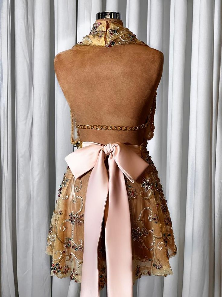 Vintage Halter Champagne Tulle Sequin Beaded Backless Cocktail Dress Short Homecoming Dress D486