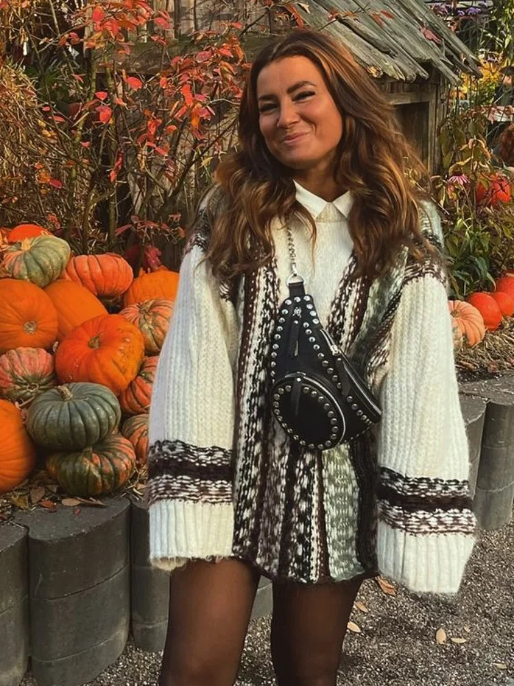 Retro Crochet V-neck Oversize Cardigan 3
