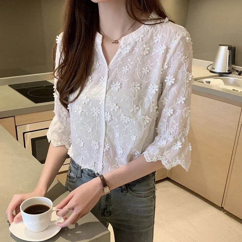 Embroidered White Cotton Floral Korean Style Blouse WHITE / S blouse-250126