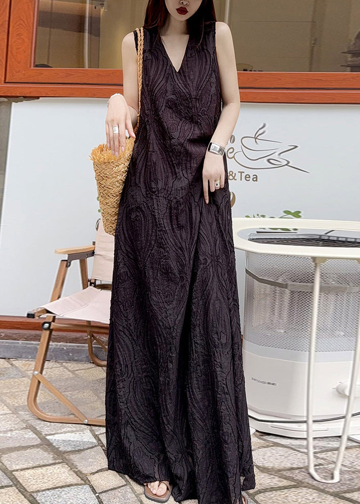 Jacquard Leaf Embossed Deep V-Neck Sleeveless Flowy Maxi Dress - View 2