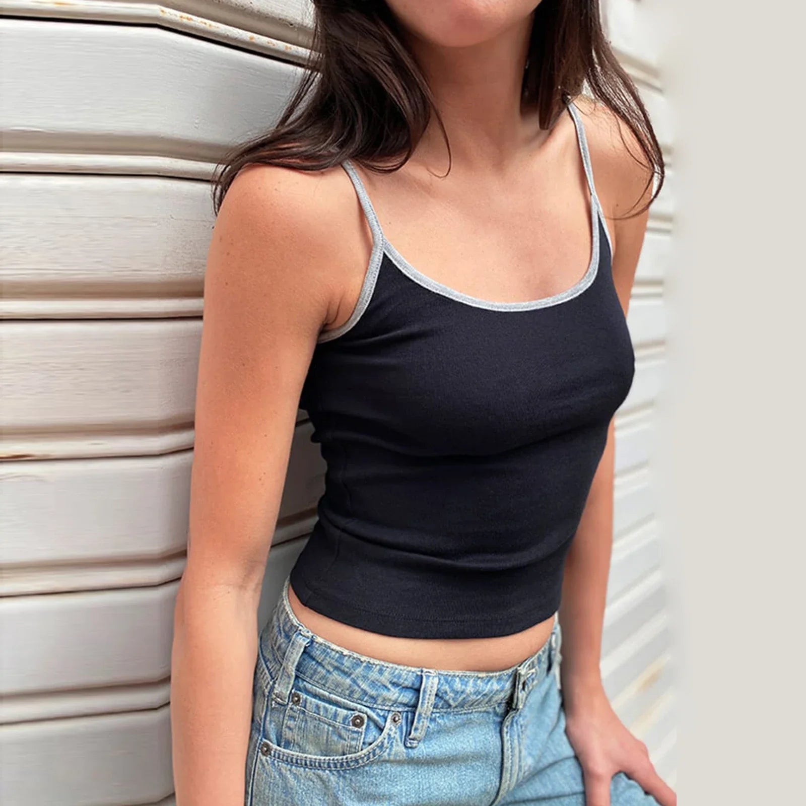 Contrast Trim Scoop Crop Top