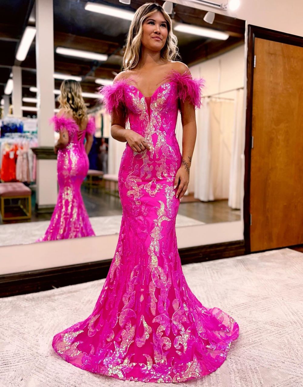 Gorgeous Mermaid Feather Off The Shoulder Prom Dress - Fashionpara