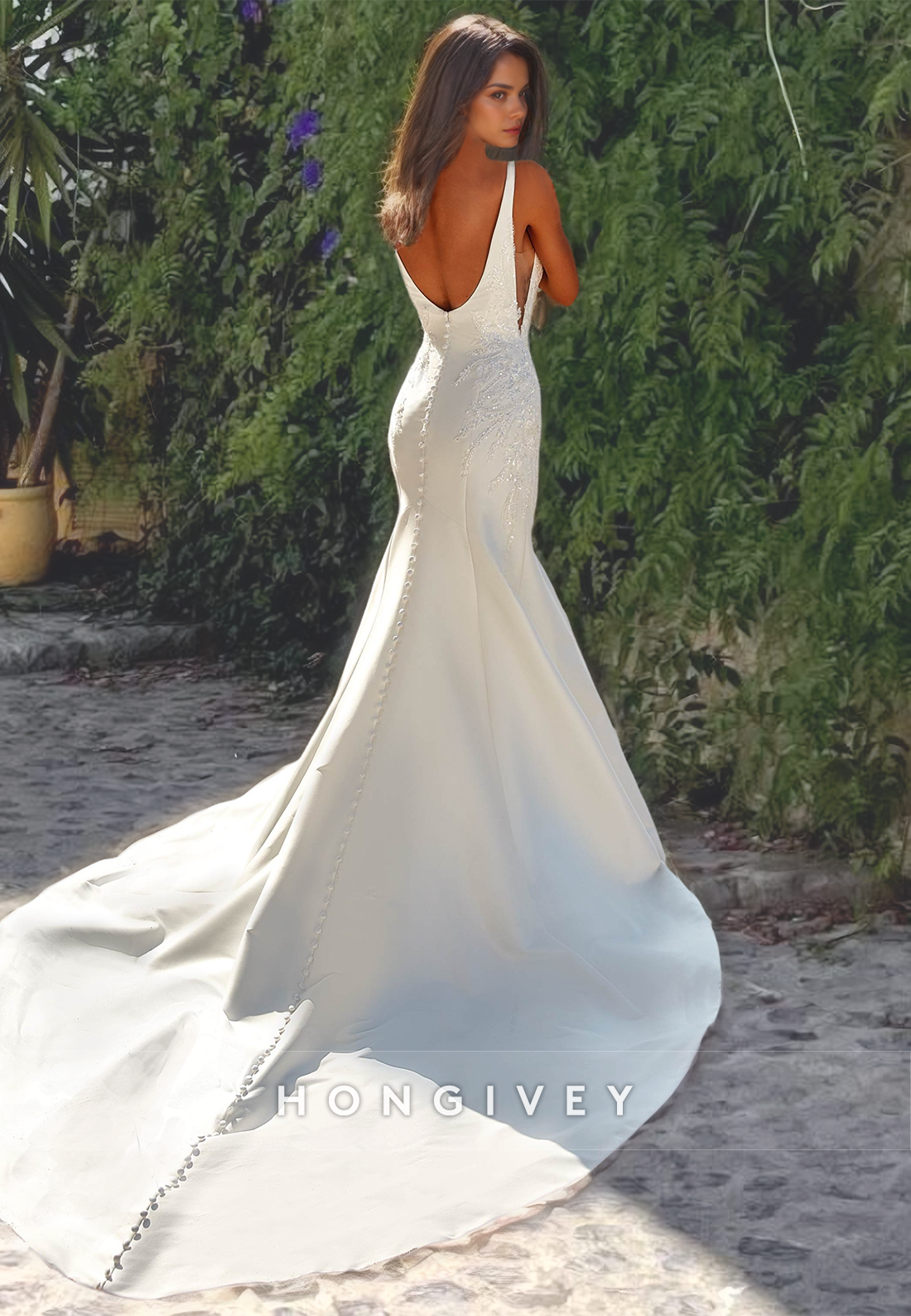 Sexy Satin Trumpet V-Neck Straps Sleeveless Empire Beaded Appliques With Train Wedding Dress