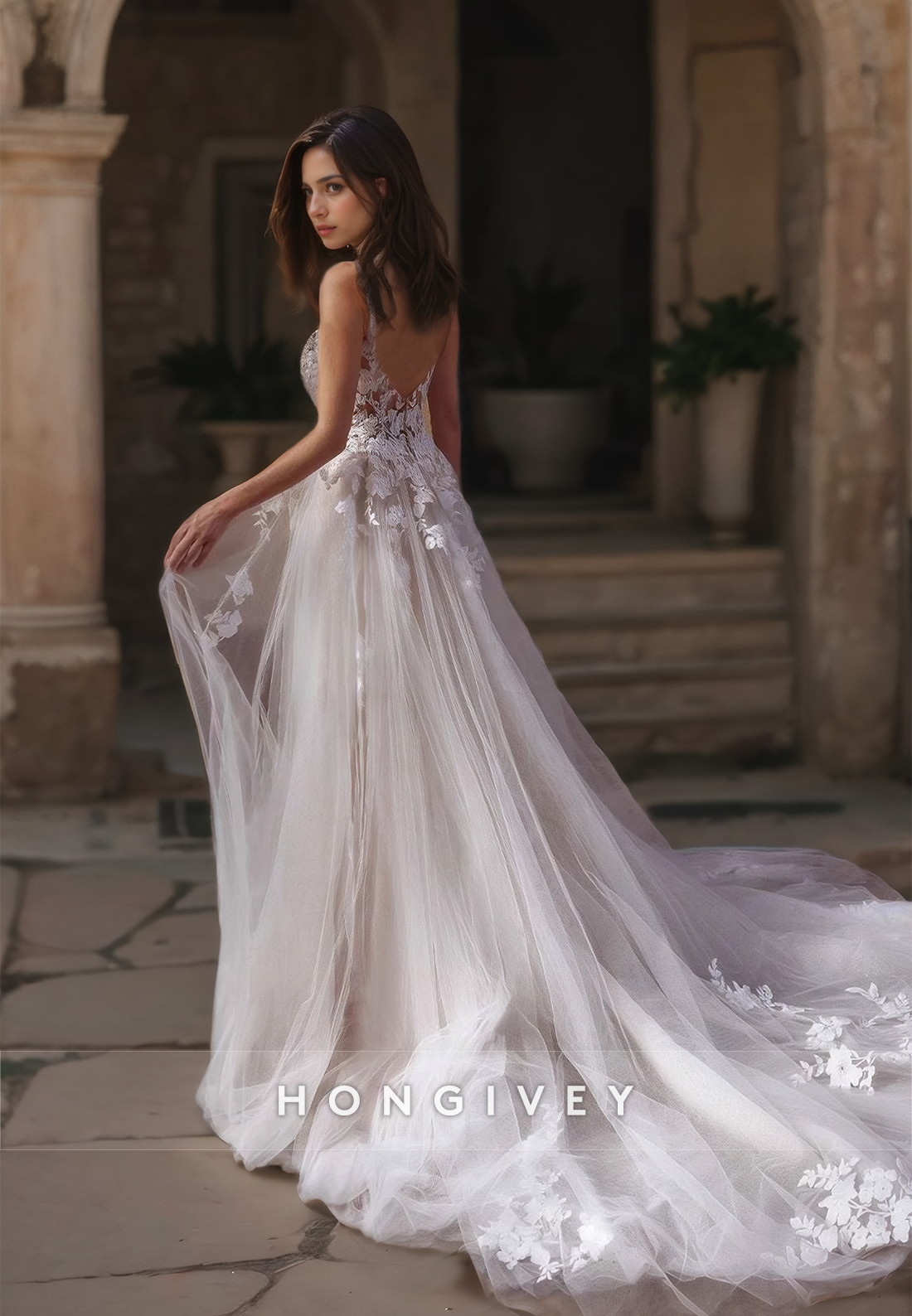 Applique Tulle with Train A-Line Wedding Dress Classic Bride Gown