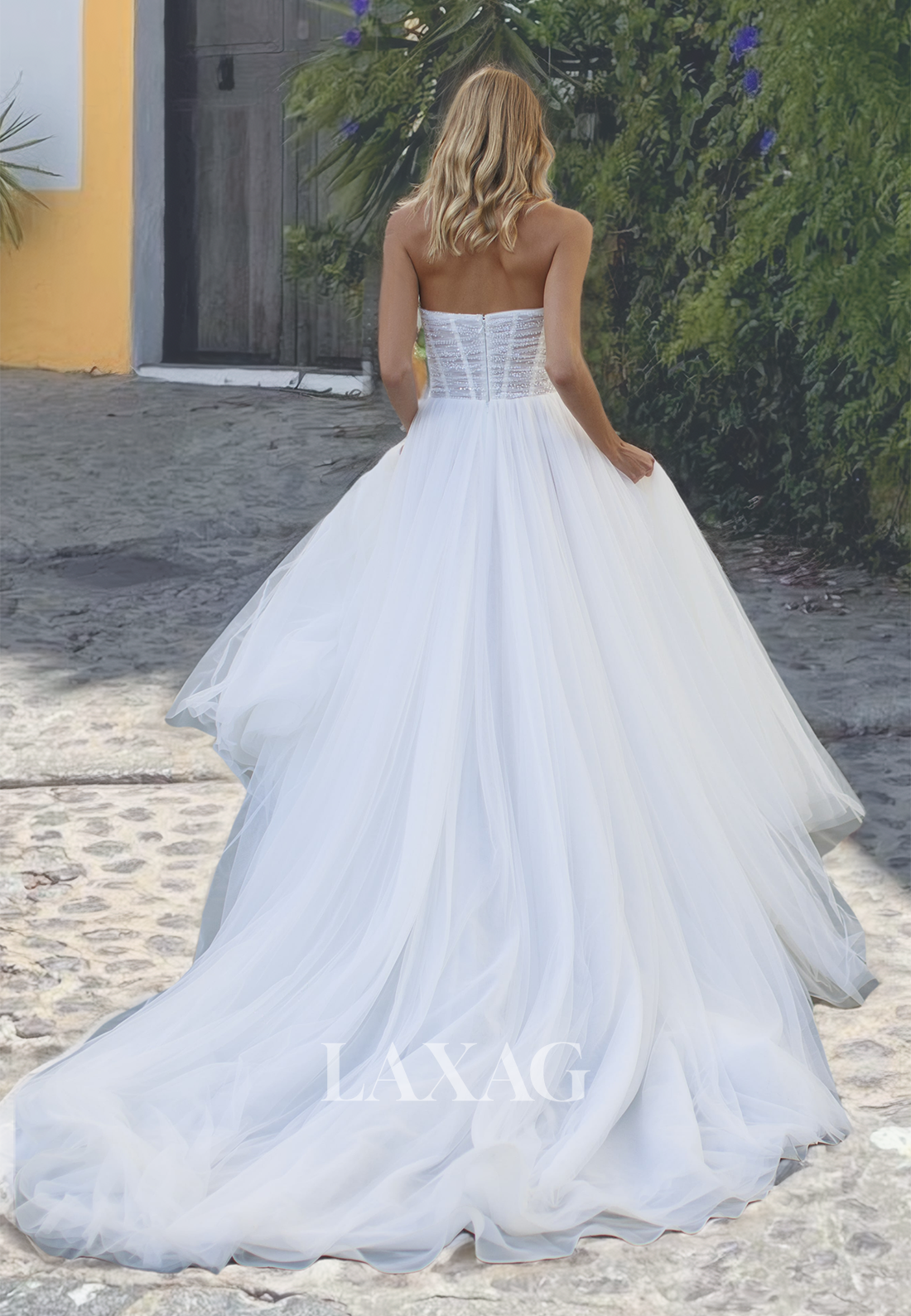 Sweetheart Sleeveless Beaded A-Line Bridal Dress Off-Shoulder Pleated Tulle Wedding Dress with Train - Fashionpara