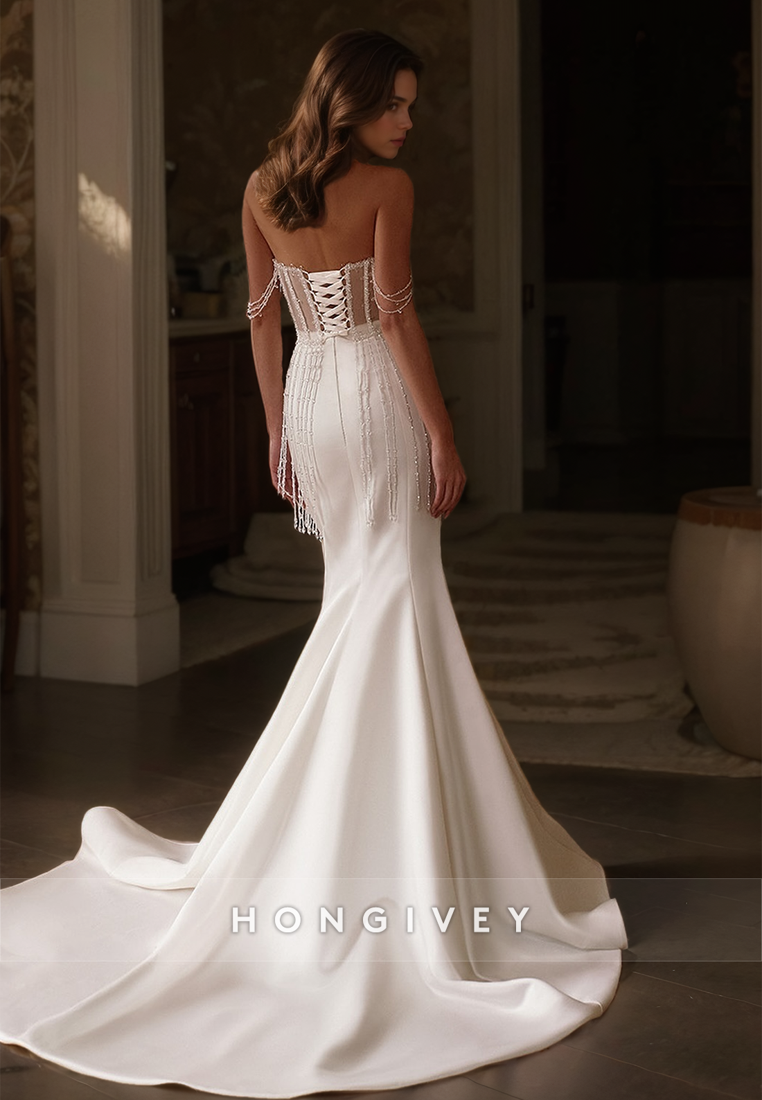 Sexy Crysta Tassels Mermaid Wedding Dress with Train Gorgeous Satin Bride Gown