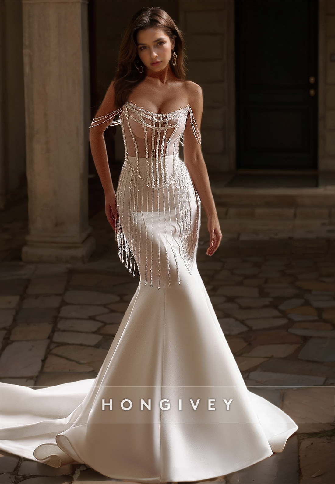 Sexy Crysta Tassels Mermaid Wedding Dress with Train Gorgeous Satin Bride Gown