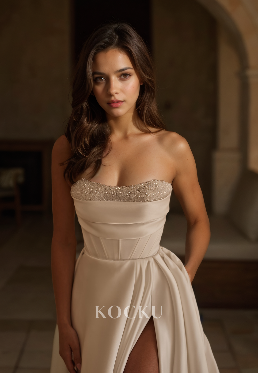 A-Line Tube Top Long Sleeves Sweep Train Stripe Pleated Satin Wedding Dress Bridal Gowns with Beads