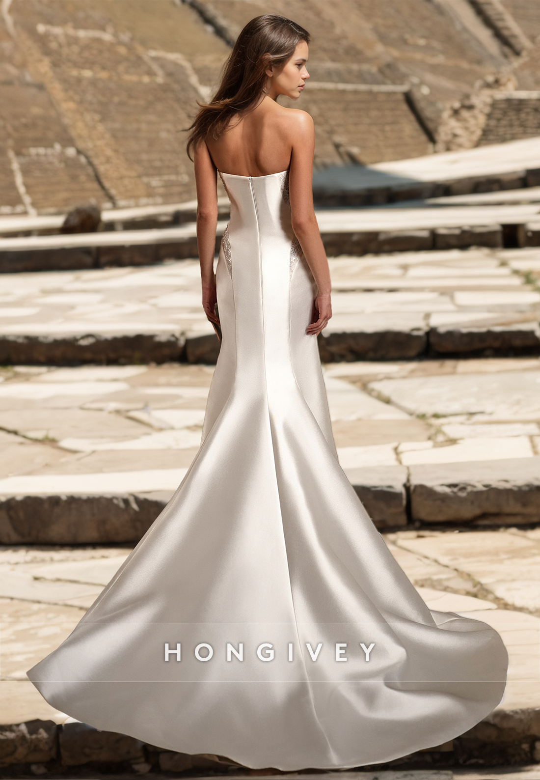 Sparkle Mermaid Wedding Dresses with Train Lace Long Sleeves 2024 New