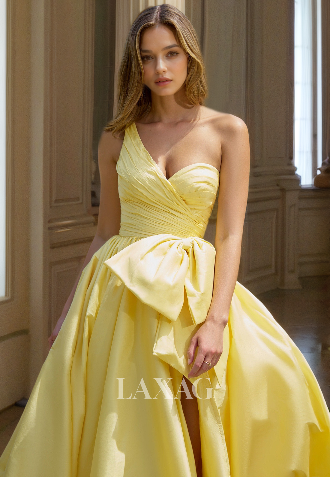 Asymmetrical-Sweetheart One-Strap Sleeveless A-Line Prom Dress Pleated Satin Evening Gowns with High Slit