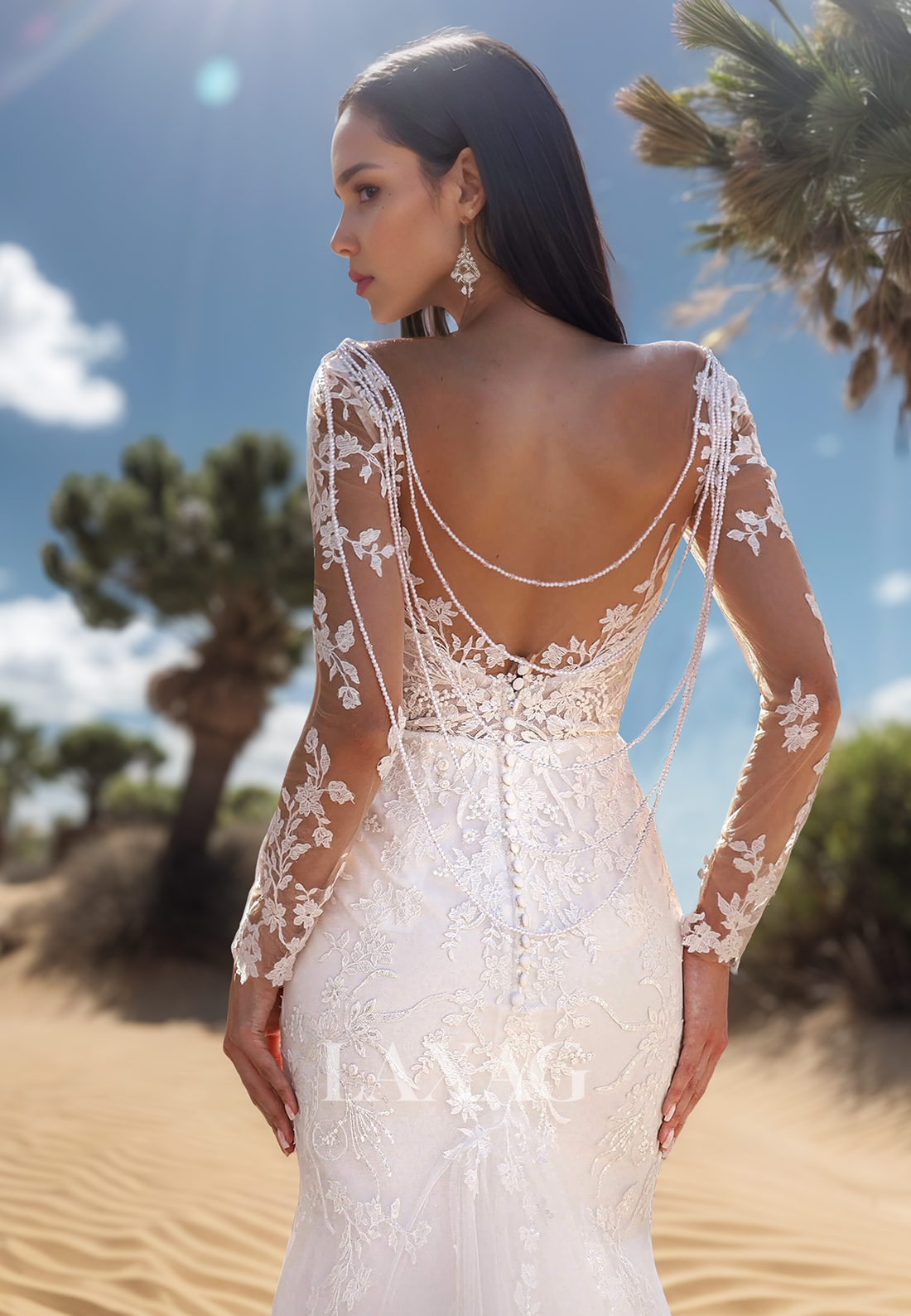 Long-Sleeves Deep V-Neck Beaded Applique Bride Gowns Pleated Sheer Sweep Train Mermaid Wedding Dress