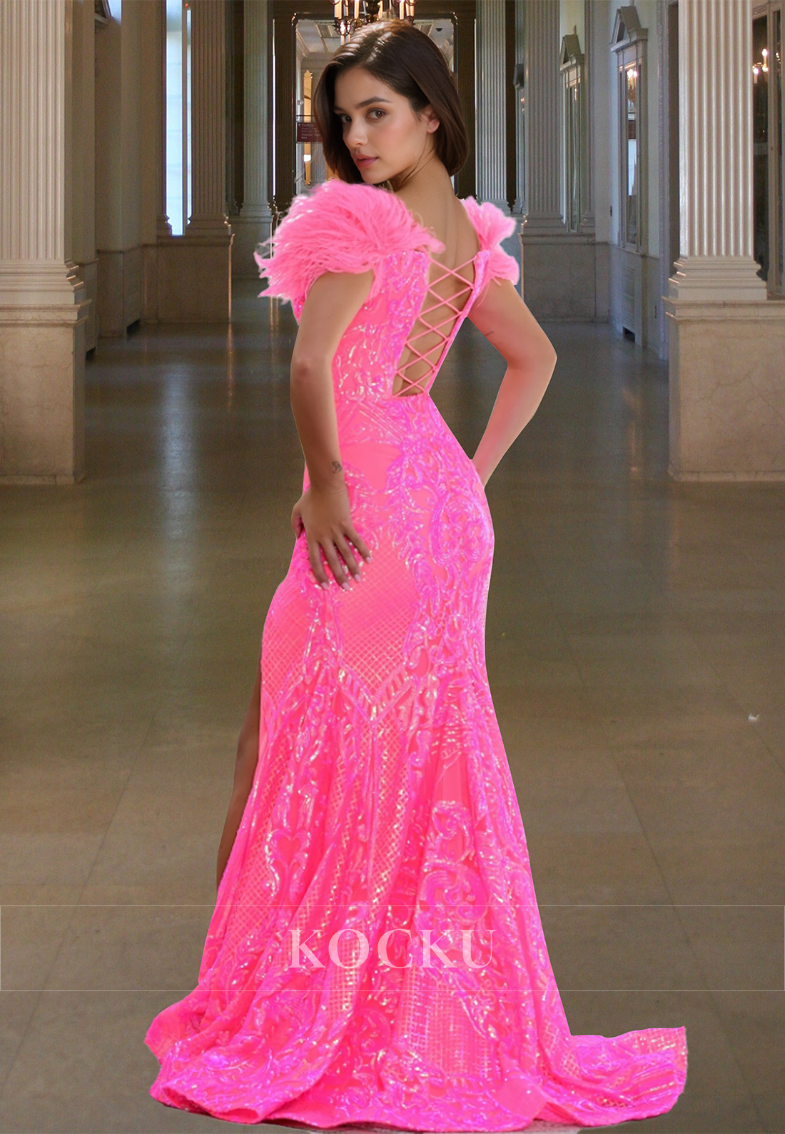 Sweetheart Sheath Prom Dress Sleeveless Slit Feather Evening Dress with Train