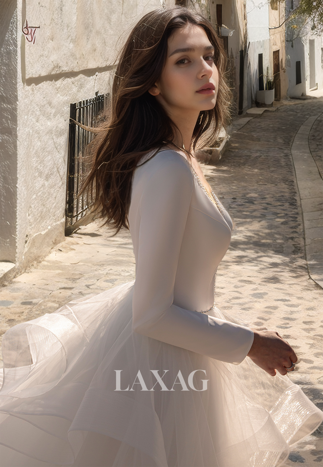 Ornate V-Neck Long Sleeves Wedding Dress A-Line Beaded with Tulle Train Bridal Gowns - Fashionpara