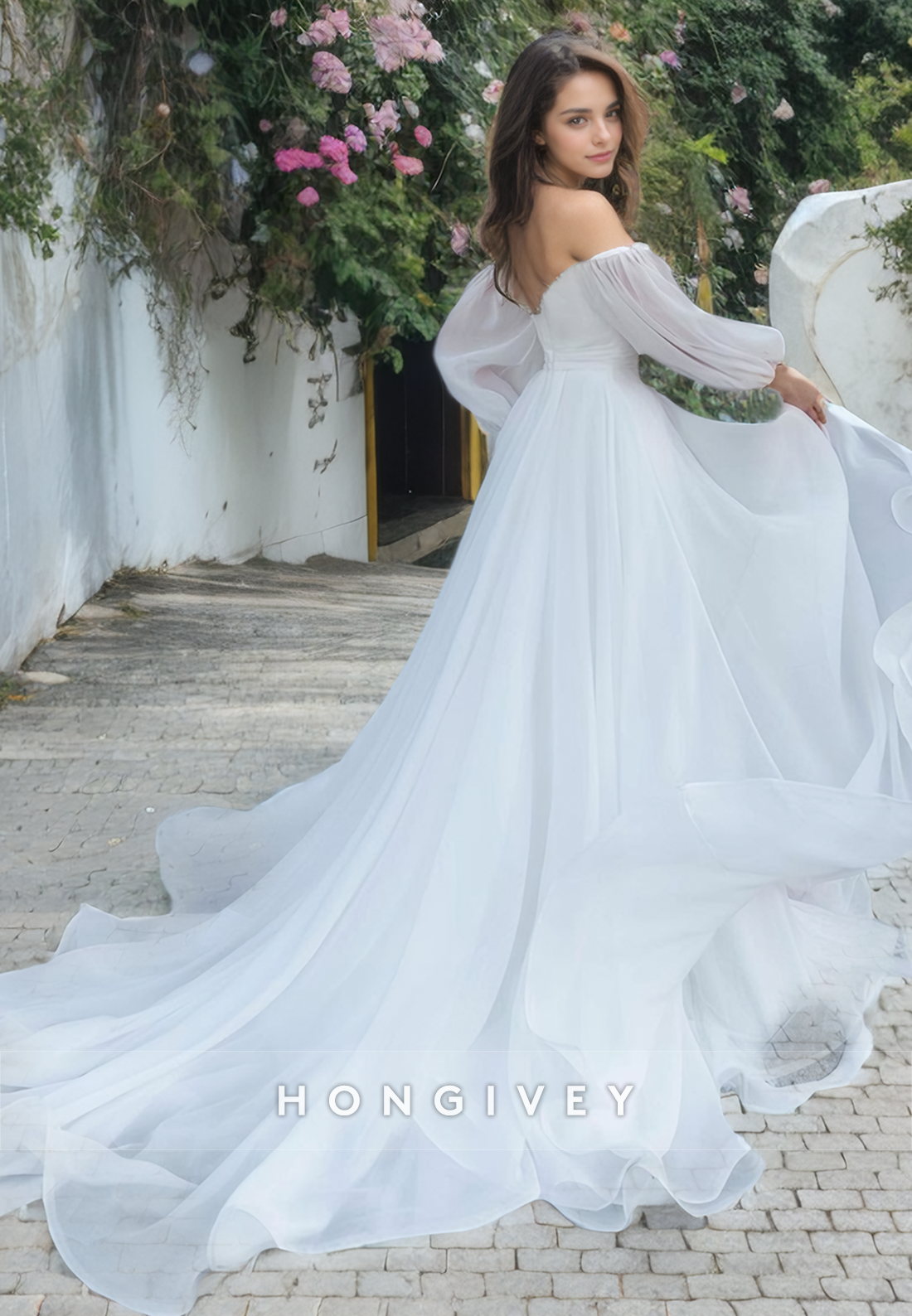 Strapless Long Sleeves Tulle Wedding Dress Sweetheart A-Line with Train Bride Gown