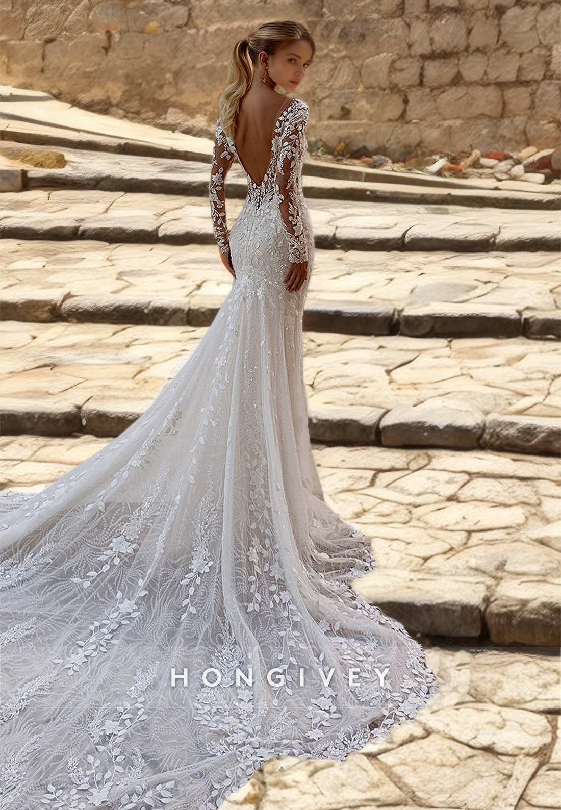 Luxury Applique Mermaid Wedding Dress with Train Long Sleeves Beaded Floral Bride Gown