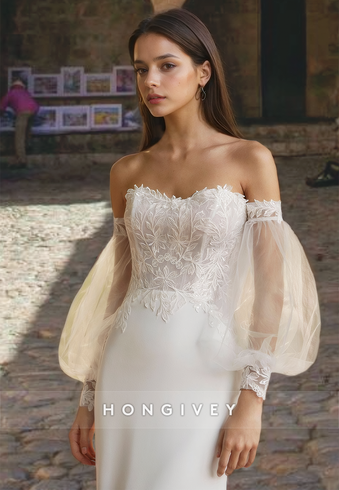 Sweet Strapless Applique Wedding Dress Sleeves with Train Sheath Bride Gown