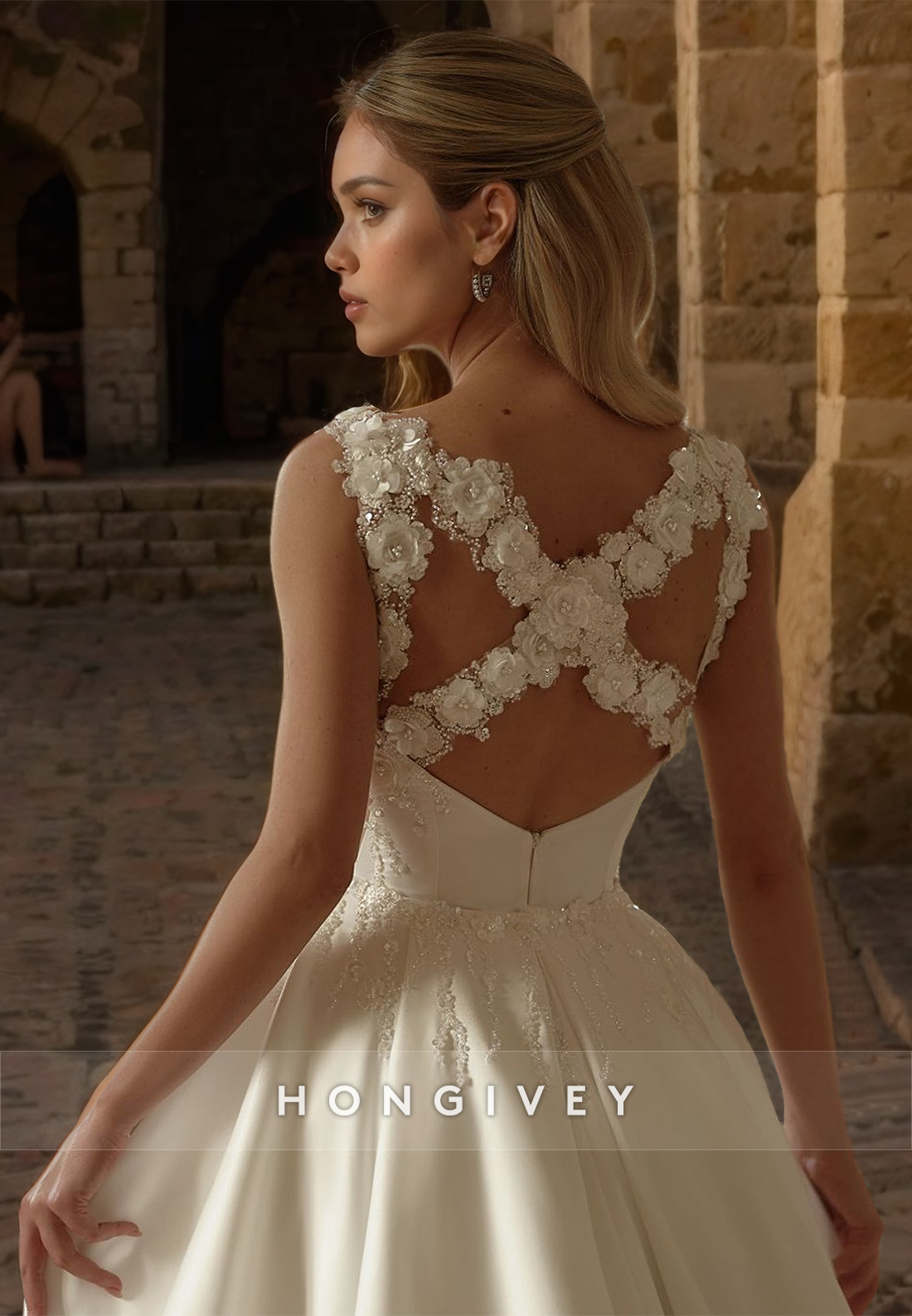 Square Floral Wedding Dress Straps Side Slit Satin Bride Gown with Train