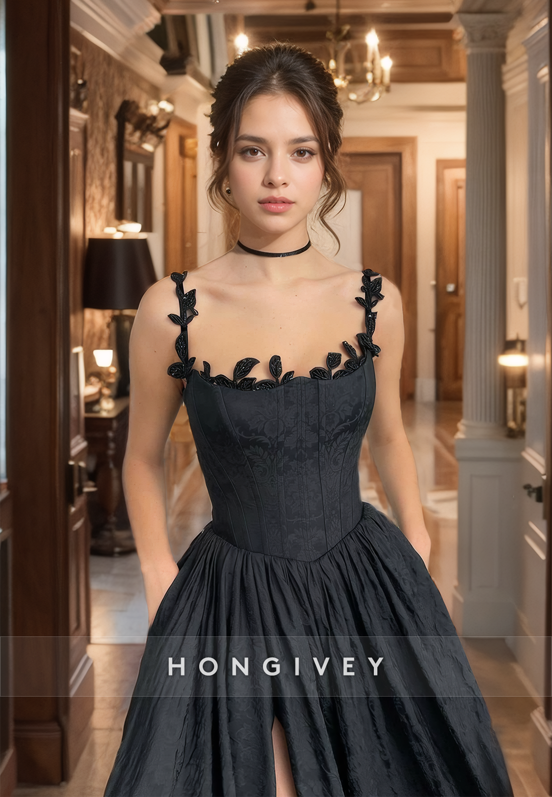 Chic Black Straps Evening Dress Applique A-Line Formal Prom Gown with Side Slit