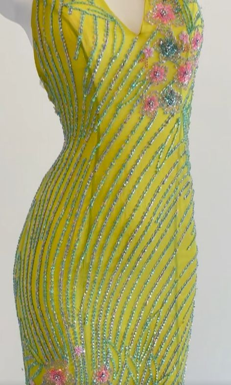 Unique Green Halter V Neck Chiffon Beaded Mermaid Evening Dress Backless Long Party Dress D1323