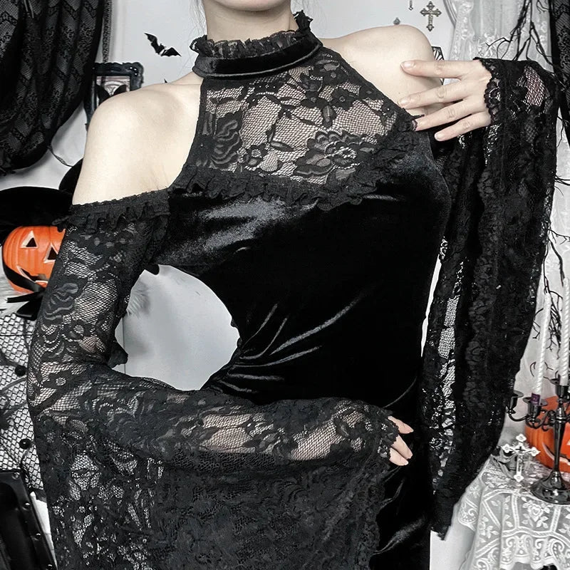 Extended Sleeve Sorceress Lace Celebration Maxi Garment