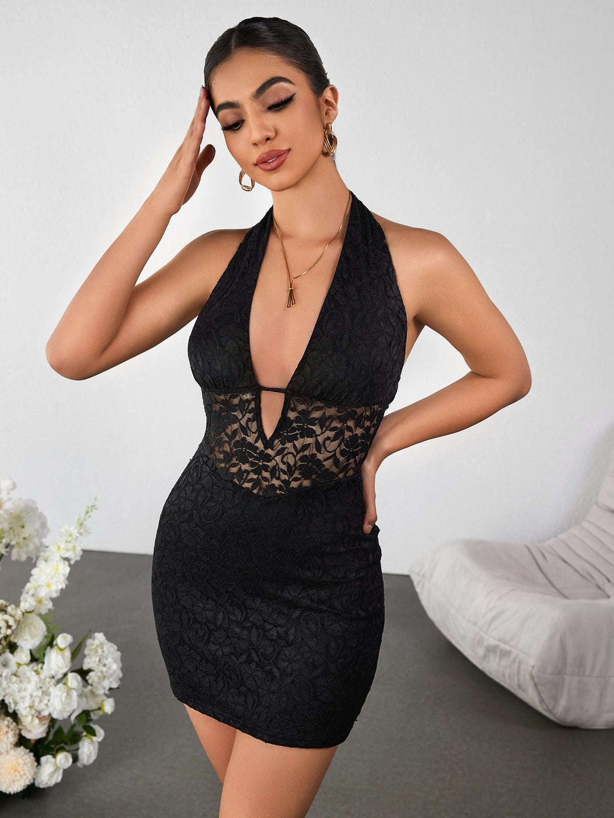 Lace Halter Neck Deep V-Neck Sheer Waist Bodycon Mini Dress - View 3