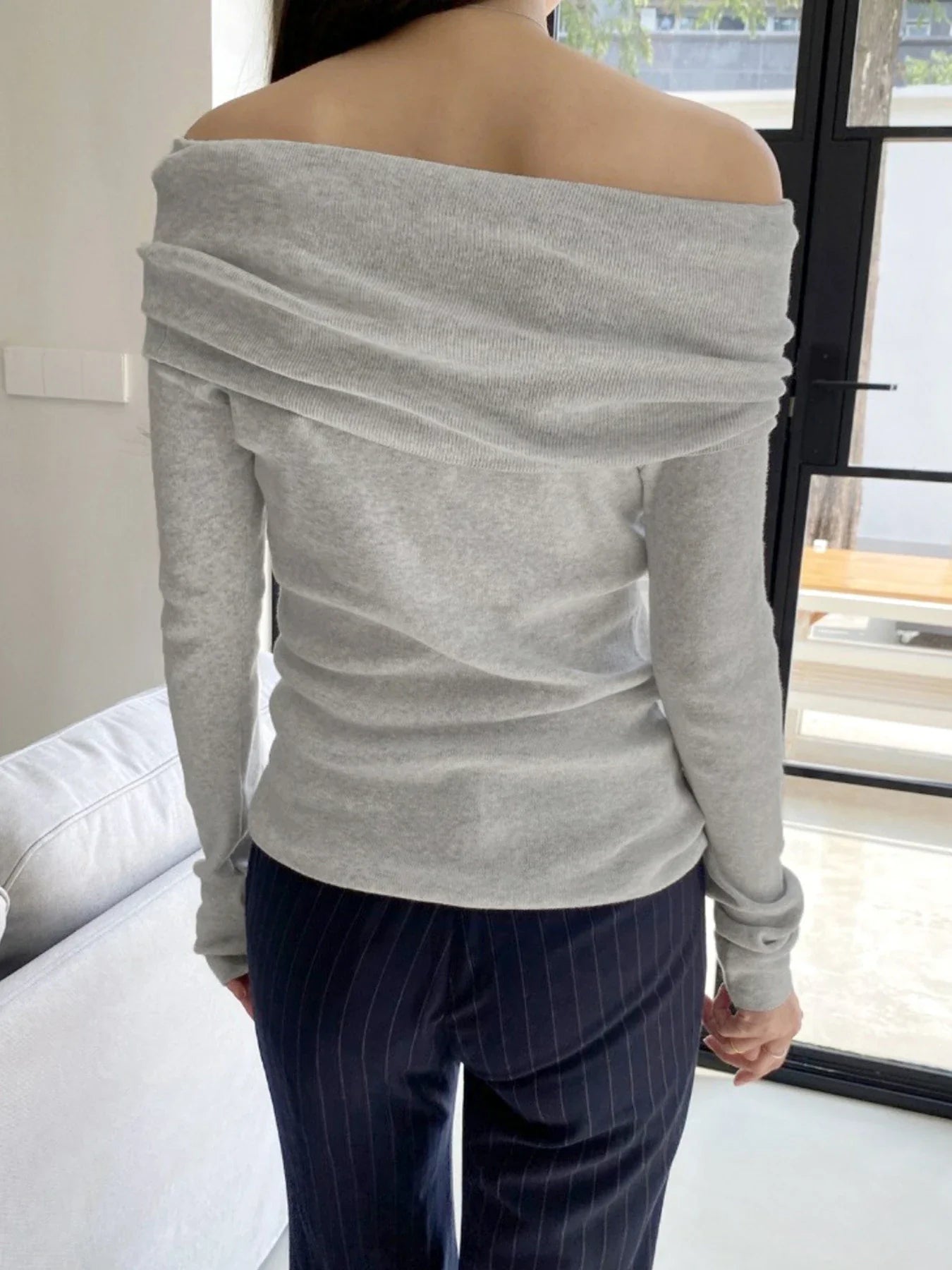 Slim Off-Shoulder Solid Slash Neck Long Sleeve Knit Top - Fashionpara