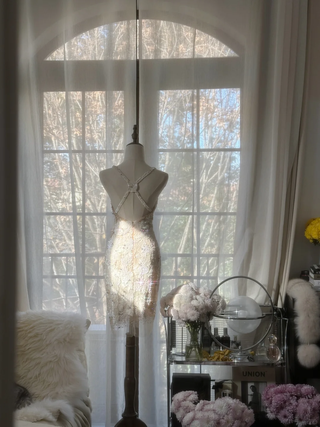 Glitter V Neck Backless Sequin Sheath Short Birthday Outfits Formal Homecoming Dress S729